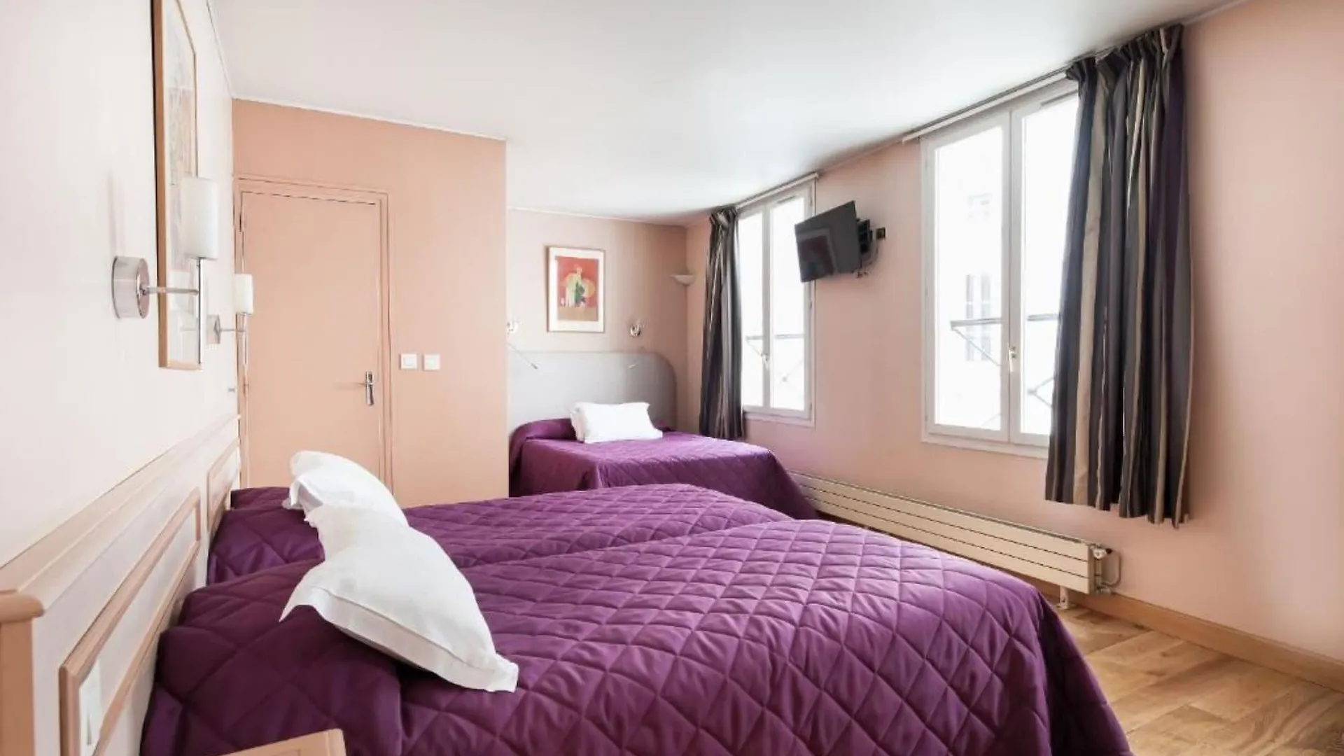 **  Hotel Americain Parigi Francia